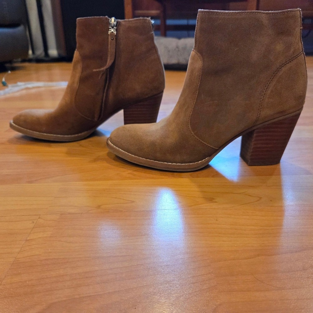 Sam Edelman Petty Suede Ankle Boots Brown Pointed Toe Block Heel Side Zip 8